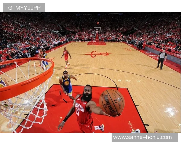 格拉夫夏普与鹿特丹斯巴达的激烈对决引发球迷热议与期待